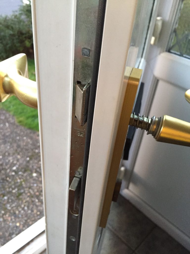 Wobbly Door Handles renewed at fair prices by your UPVC Specialist