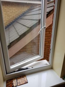 Child Safety Window Catch not fitted